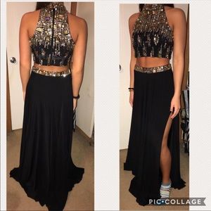 Sherri Hill prom dress! Size: 6. Asking $300